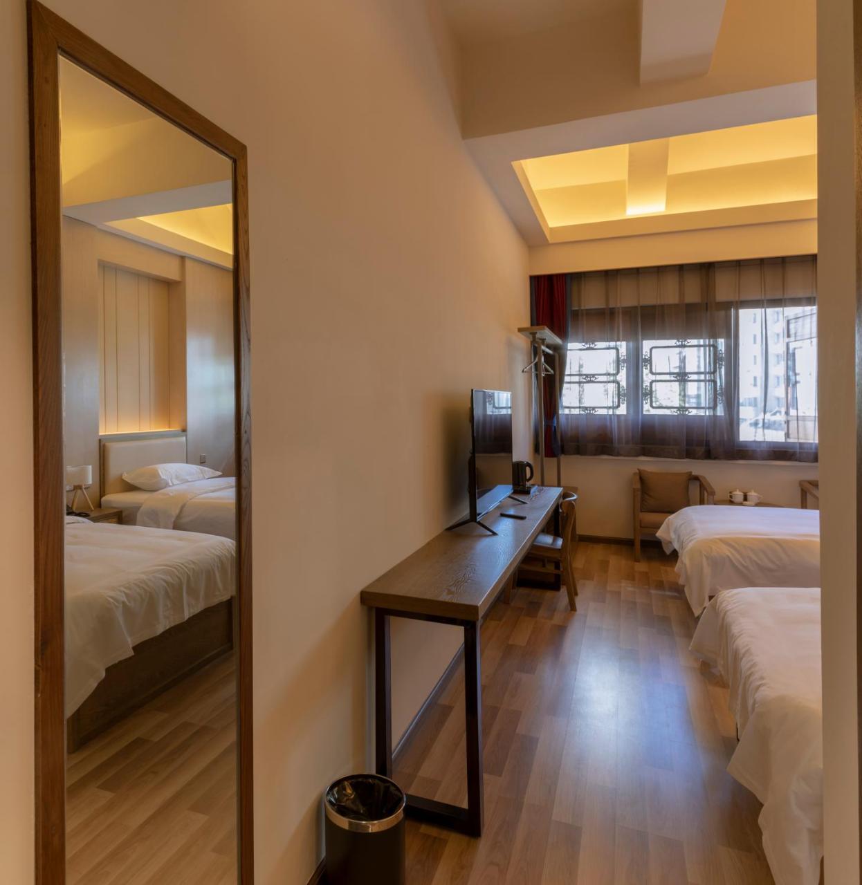 The Hump Hostel 驼峰客栈 Kunming Exterior foto